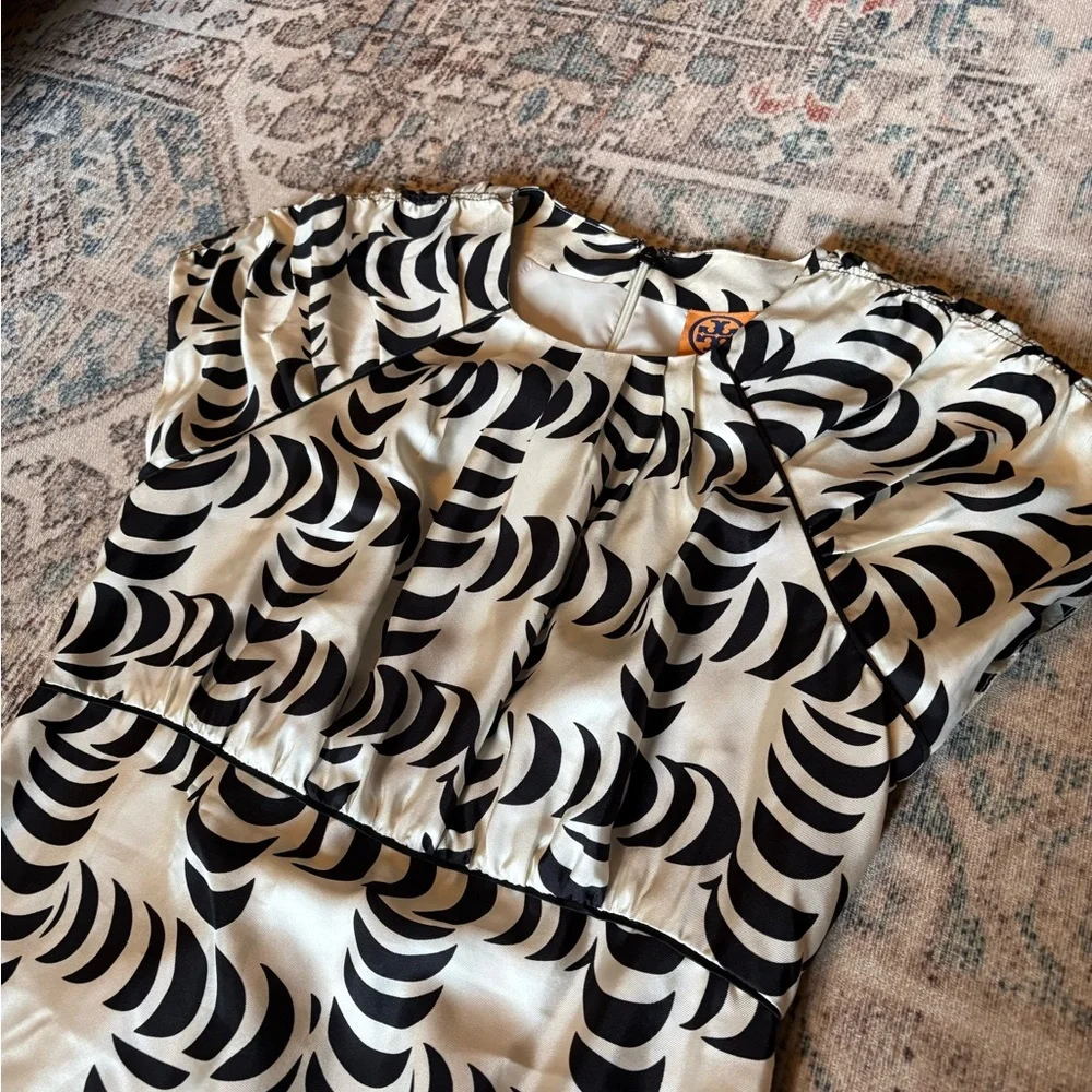 Tory Burch 100% silk dress, women’s 8